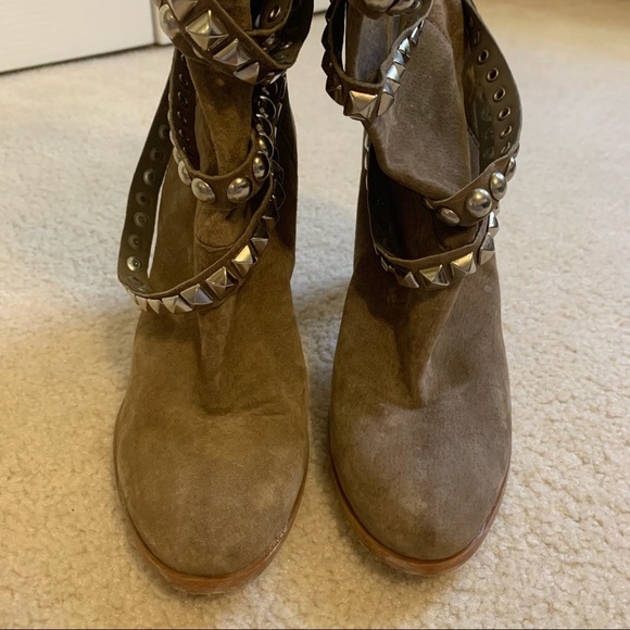 ZARA Suede Studded Boots - Picture 4 of 6